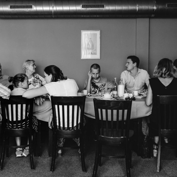 Verjaardagsreportage, lunchen in Leiden, Day in the Life, documentaire familie fotografie, foto door Sandra Stokmans Fotografie