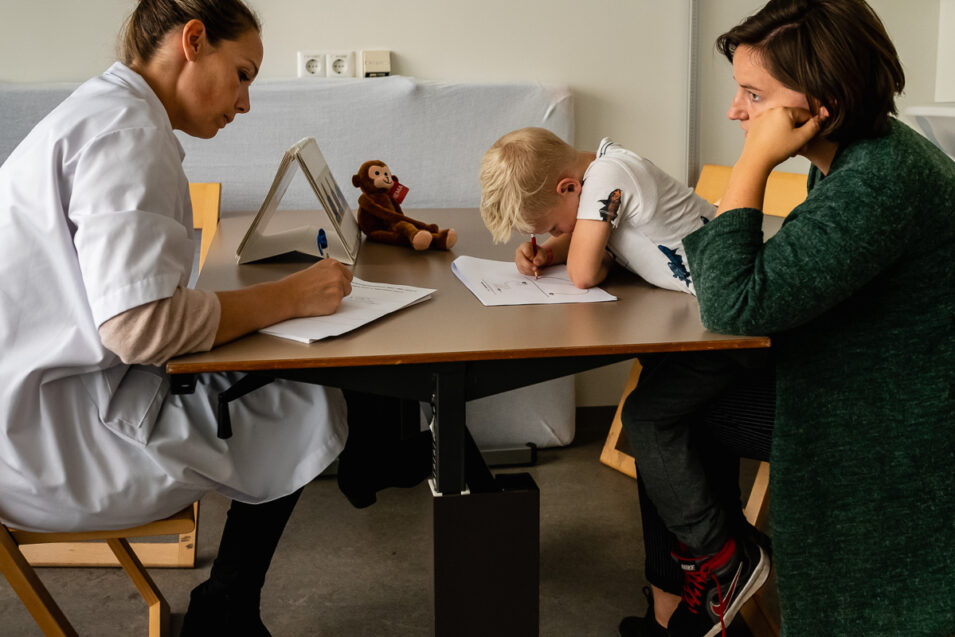 Project Hartekind, bezoek Wilhelmina Kinderziekenhuis, familie fotografie Sandra Stokmans Fotografie