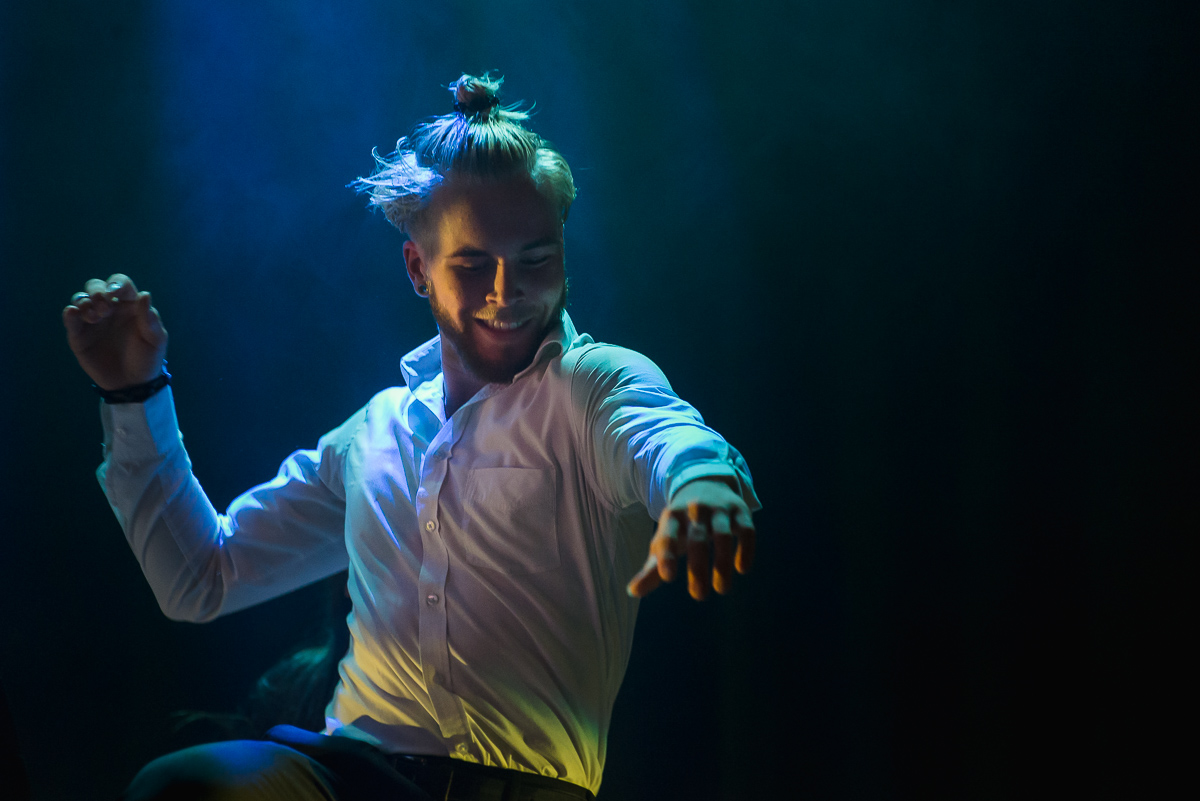 Skip Boekhorst dansend tijdens eindvoorstelling Albeda danscollege, Project Hartekind, Sandra Stokmans Fotografie