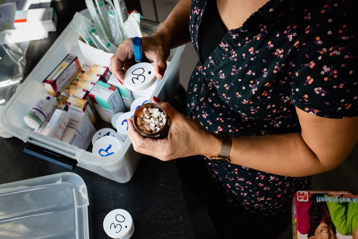 Hartekind dagelijkse medicijnen, foto door Sandra Stokmans Fotografie